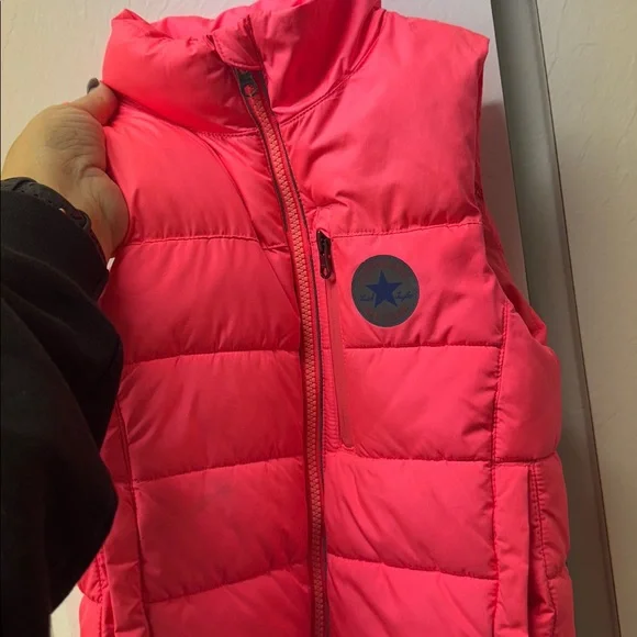 Converse Girls' Bright Pink Quilted Puffer Vest Size 6 Full Zipper w/ Pockets - Picture 11 of 11